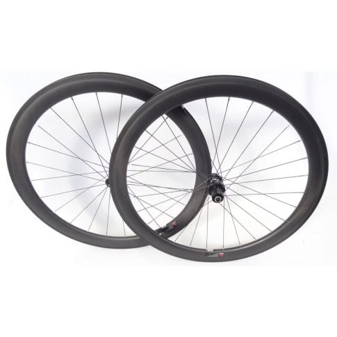 DT Swiss 350 Straightpull Personalized Full carbon clincher wielset 50mm disc